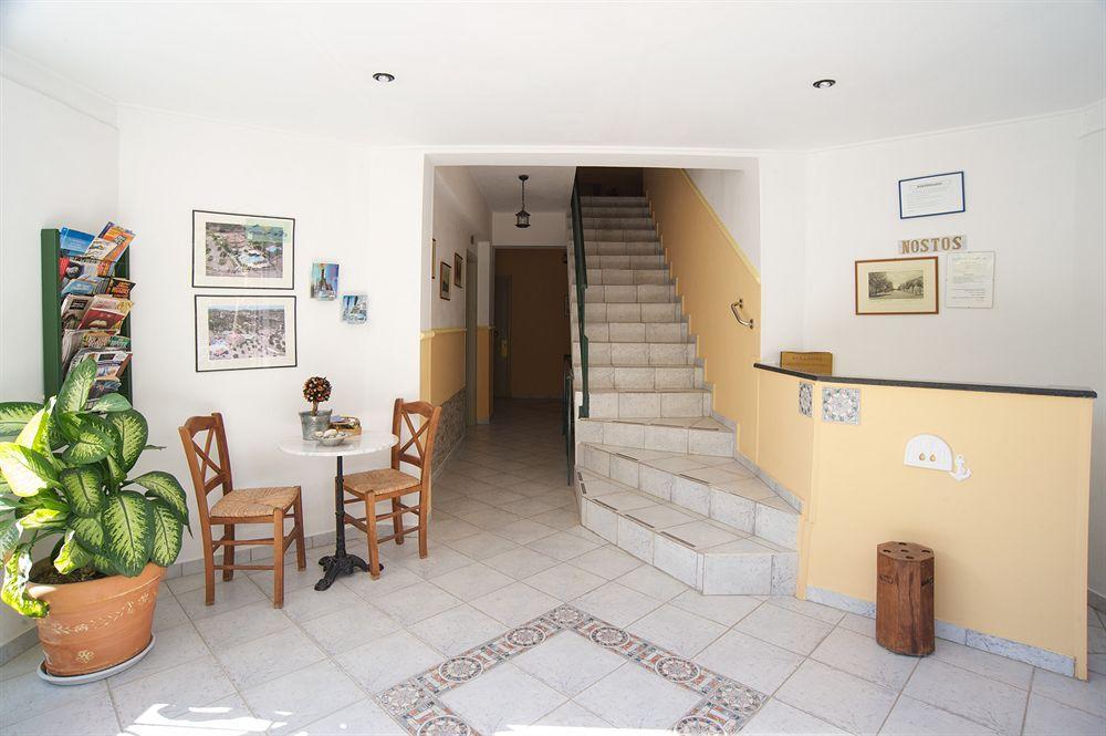 Manolia Studios Τραπεζάκι Εξωτερικό φωτογραφία